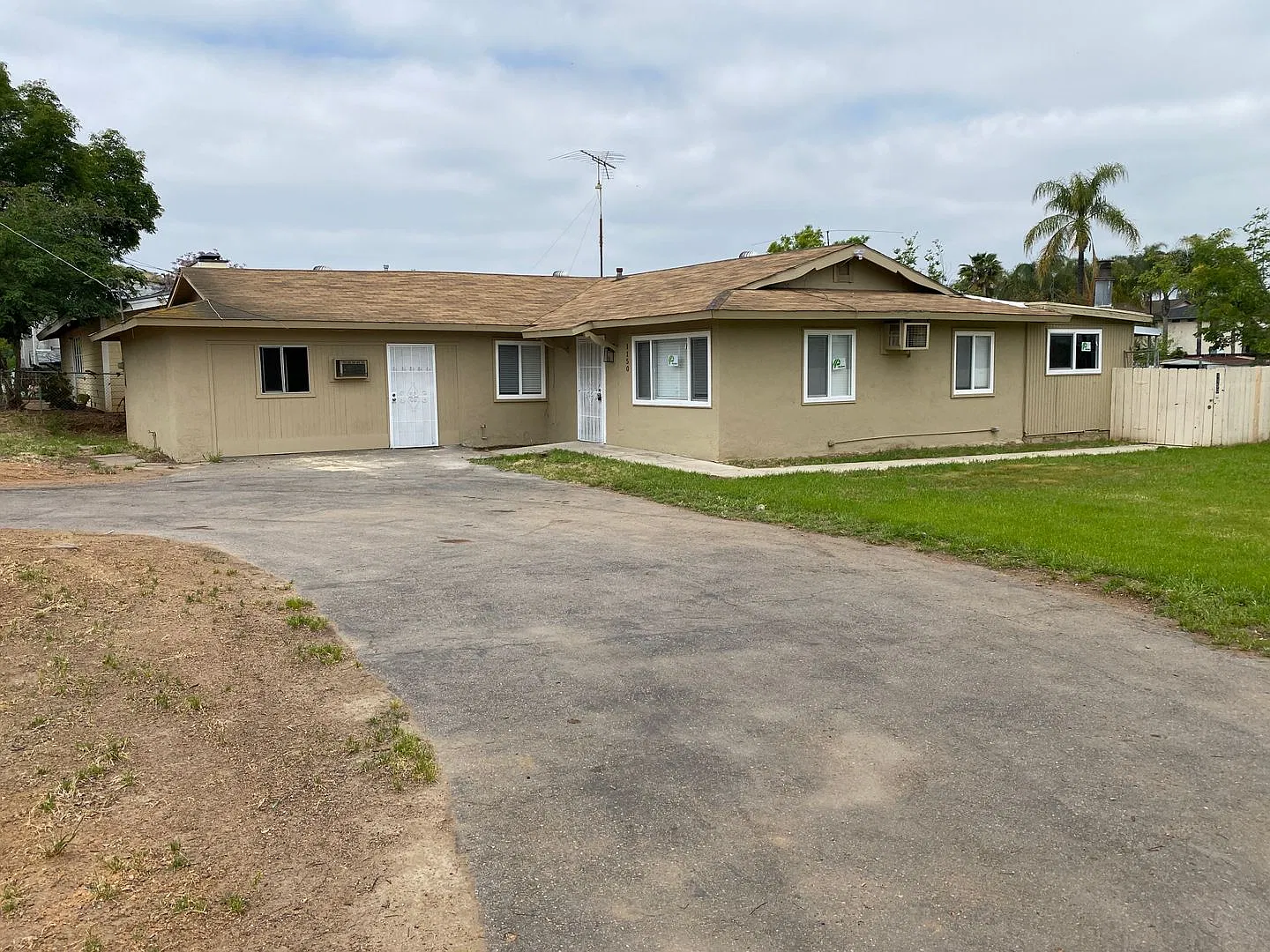 Amazing Home Large Lot — Photo 2