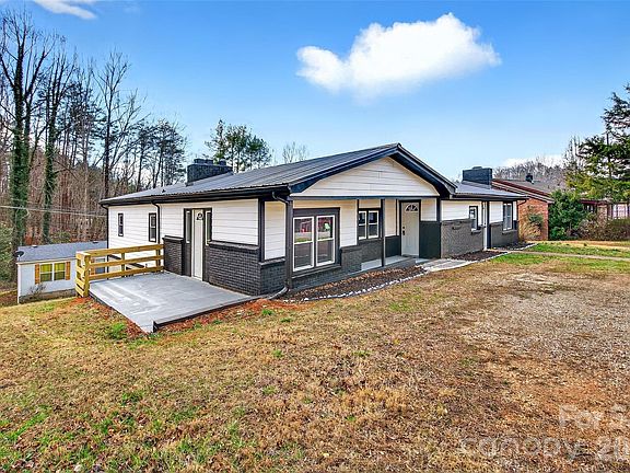 2nd image of 90 Ebenezer Rd