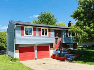 12082 Hazelhurst Ln, Cincinnati, OH 45240