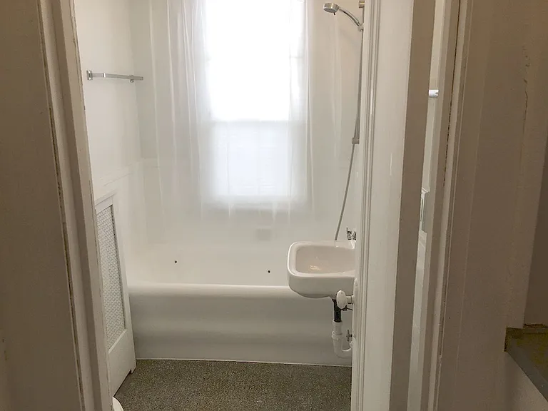 The Oakwood — Photo 19
