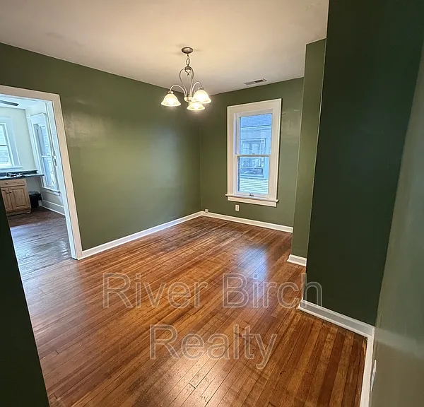 300 S Macarthur Blvd #3 — Photo 7