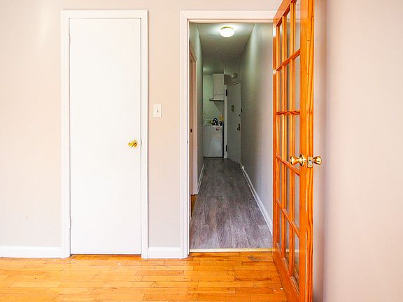 3rd image of 543 E 5th St APT 11