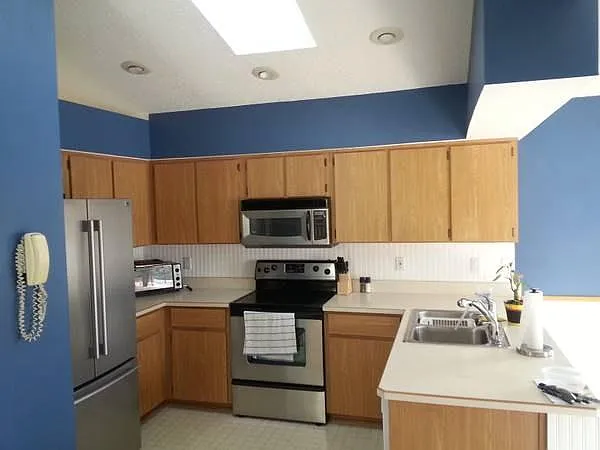 Kitchen - 4369 Sandhurst Dr