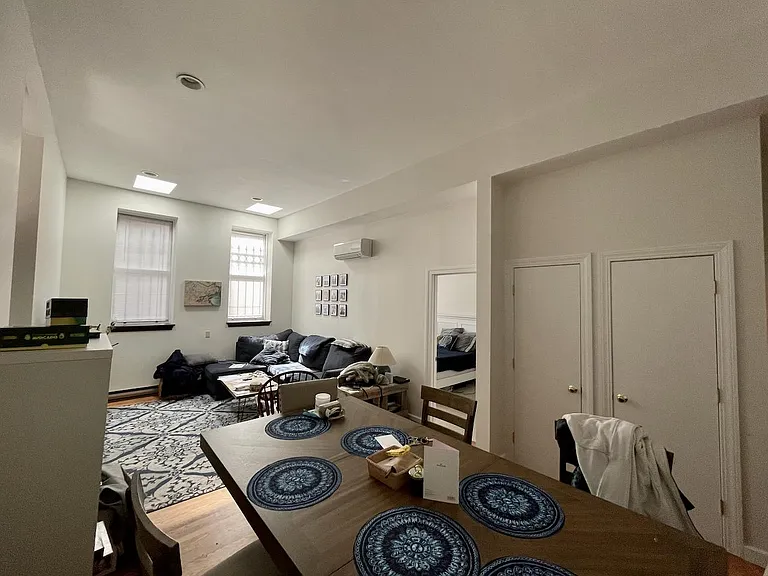 42 Saint Botolph St #1C — Photo 2