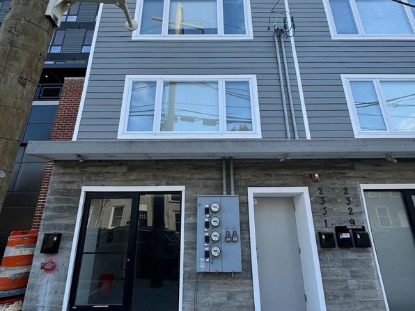 2331 E Thompson St #1