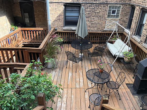 3rd image of 2007 W Leland Ave #2