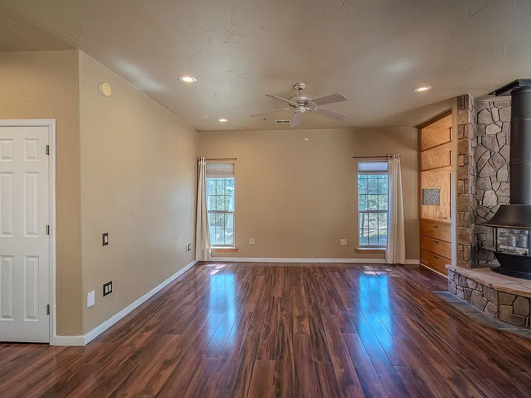 111 Coker Ln — Photo 30