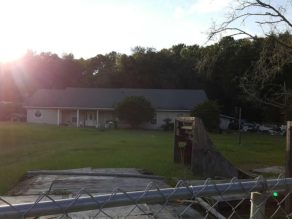 1st image of 1954 Green Meadows Dr