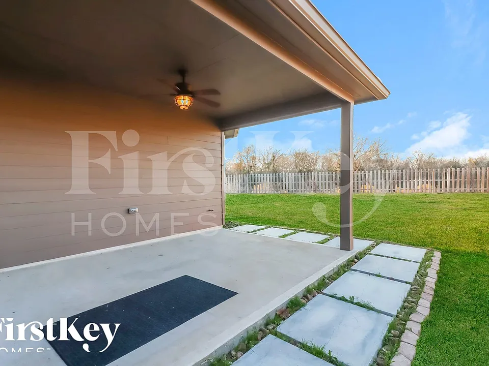 31306 Little Garden Ct