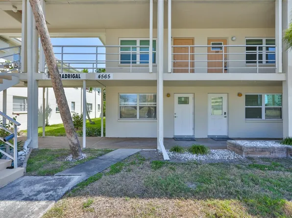 4565 Duhme Rd, Saint Petersburg, FL 33708