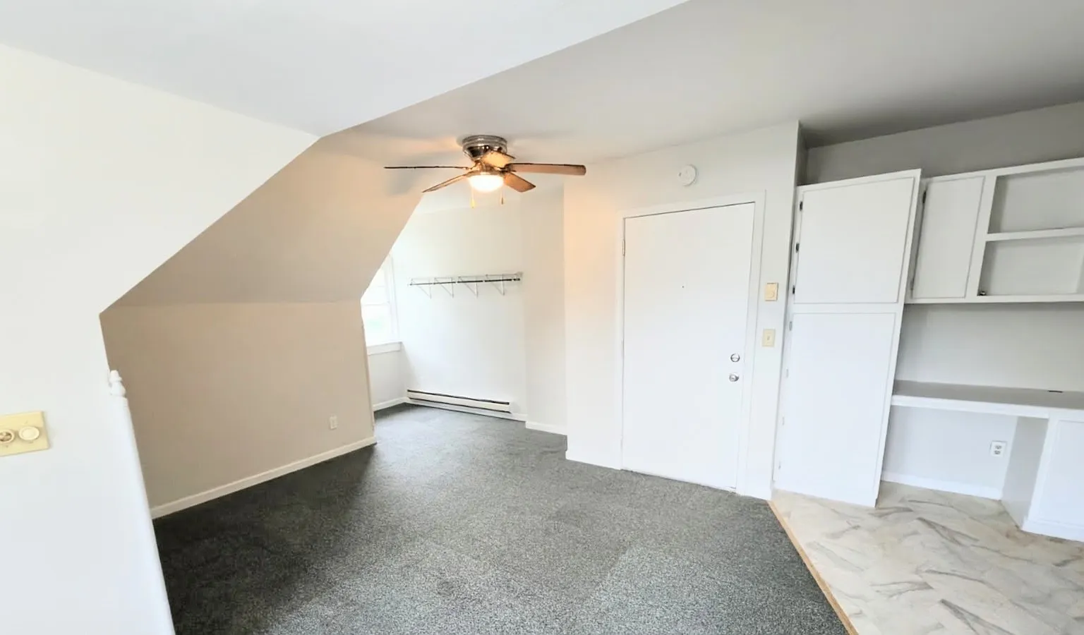 Studio, 400 sqft, $750 — Photo 3