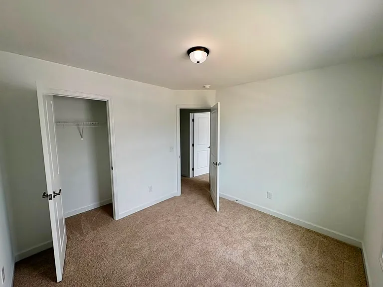 1071 Balsam Ln — Photo 22