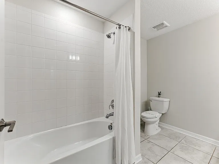 Paradox Cir — Photo 27