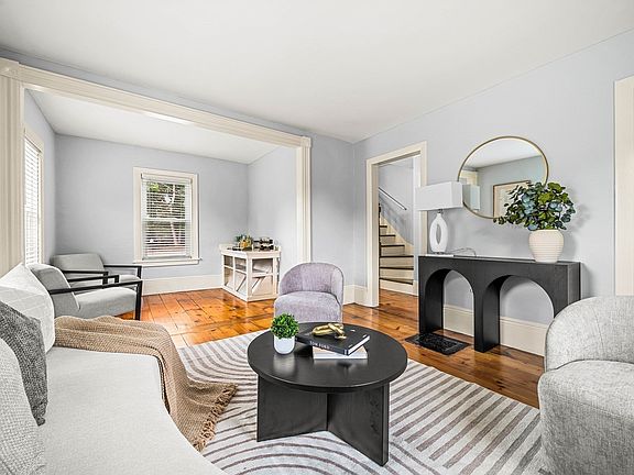 3rd image of 53 Sewall St