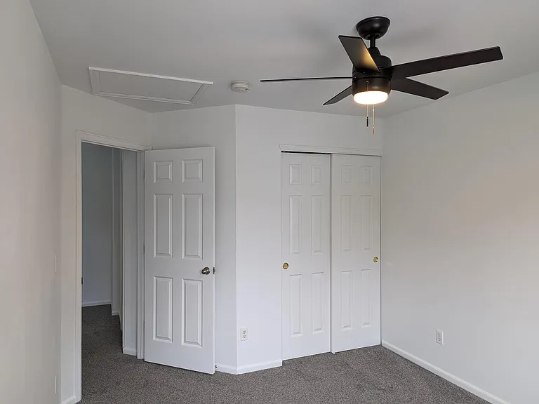9464 W Hinsdale Pl — Photo 32