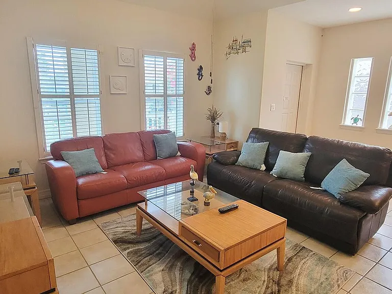 119 E Bahama St #4 — Photo 18