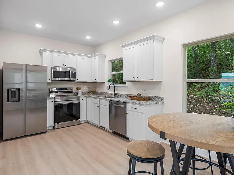331 Kellys Ferry Pl — Photo 8
