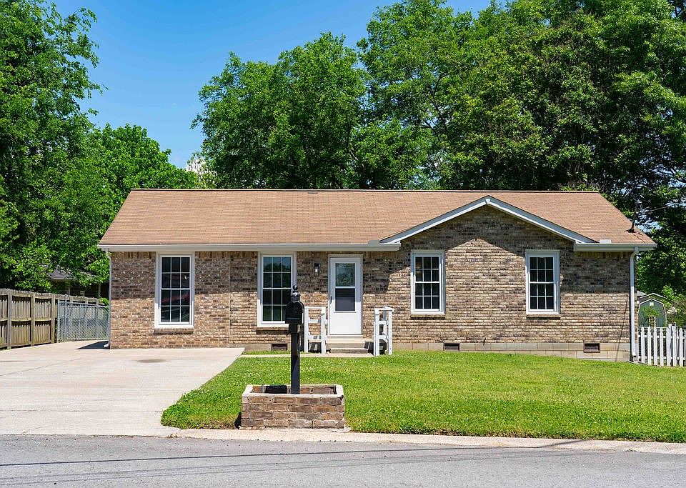 1st image of 505 Savely Dr