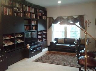 45725 Graystone Ln, Canton, MI 48187