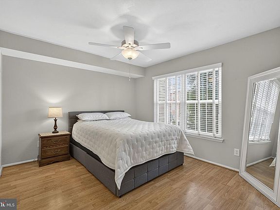 4th image of 3313 Wyndham Cir APT 2210