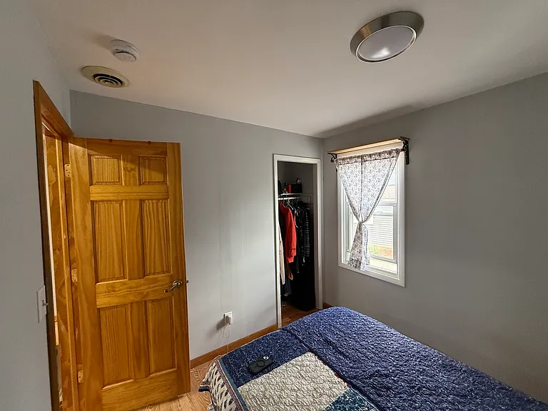 208 W Nippersink Rd — Photo 8