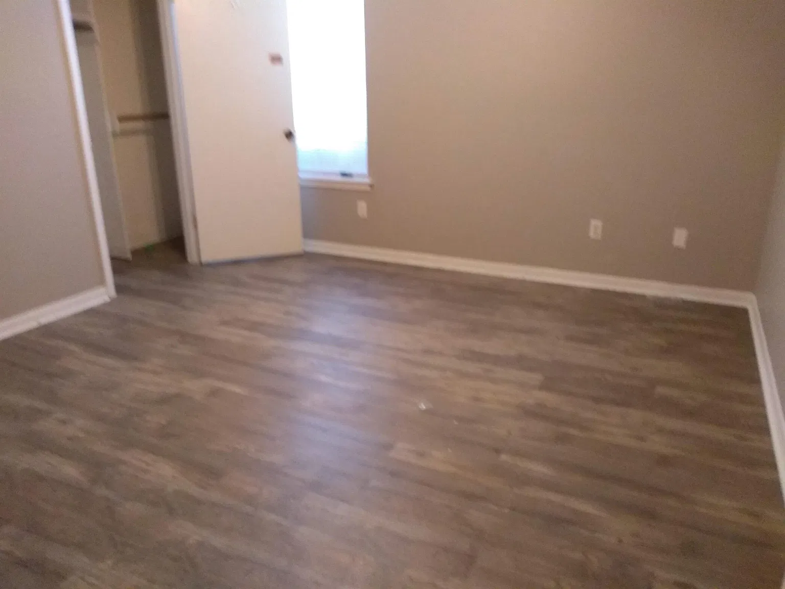 R- 517 Melton Drive - 1 — Photo 3