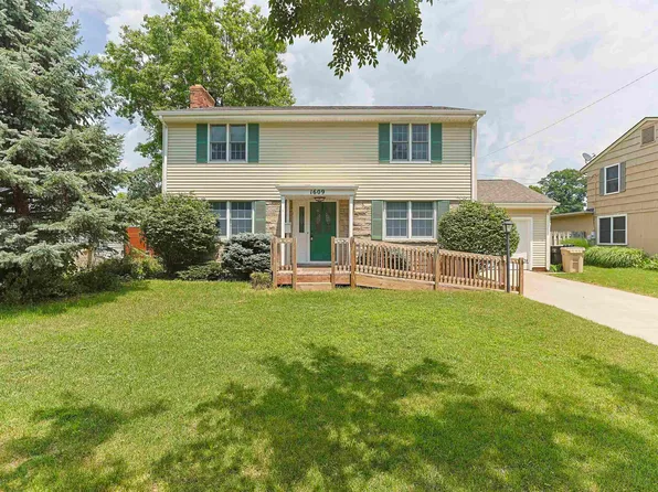 1609 Hoover Ave, South Bend, IN 46615