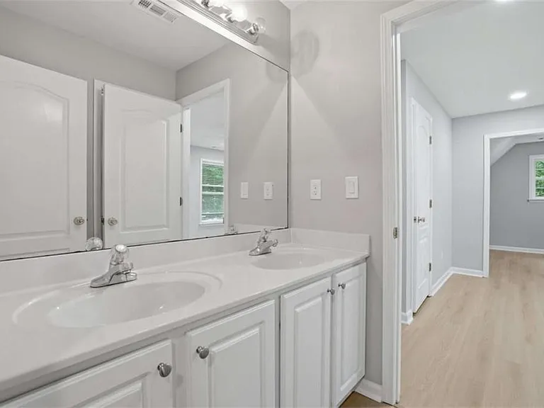 3345 Olivia Ct — Photo 22