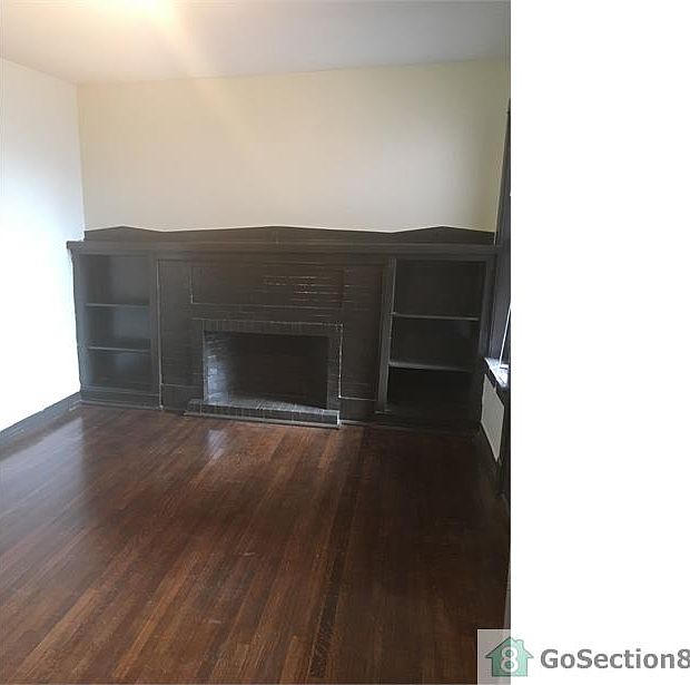 1st image of 6214 S Eberhart Ave #2