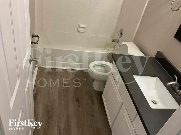 10116 Concord Dr — Photo 6