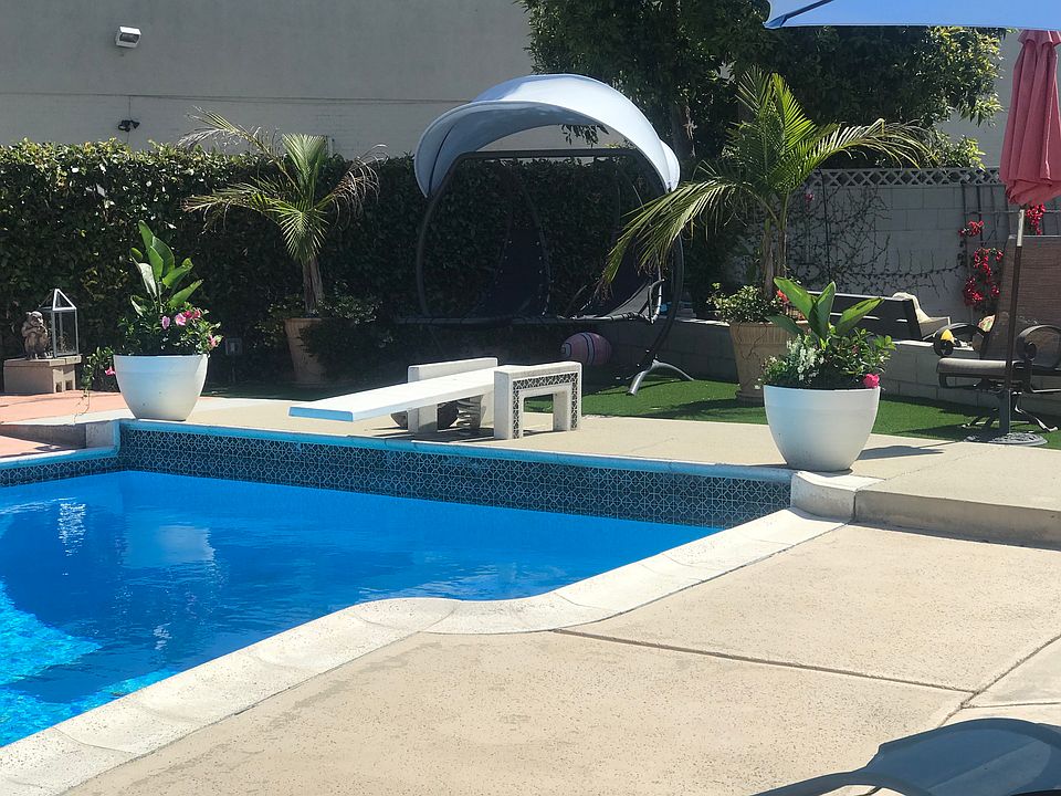 1st image of 7080 Monroe Cir