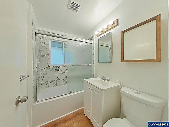 5th image of 1120 SW 35th St W