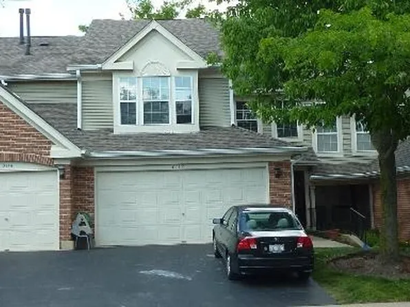2142 Stirling Ct, Hanover Park, IL 60133