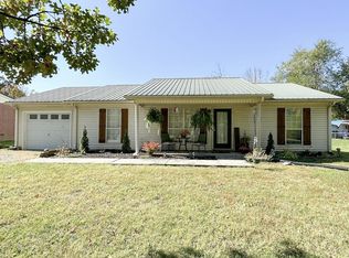1188 Glenwood Dr, Cookeville, TN 38501