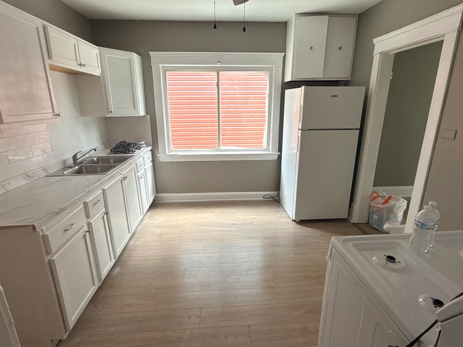 2 bed, $1,180 — Photo 2