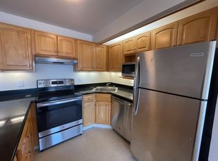 479 Buena Vista Avenue East 202 #202-202-202, San Francisco, CA 94117