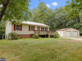 84 Lingering Ln, Hedgesville, WV 25427