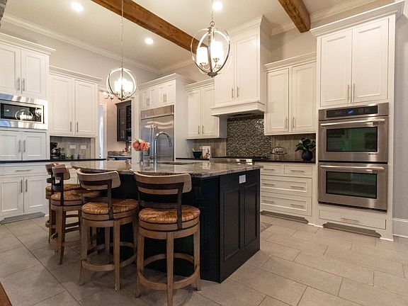 4th image of 103 Brookshire Gardens Dr