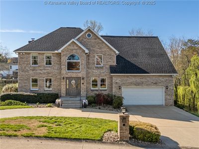 1205 Crown Point Dr, Hurricane, WV, 25526
