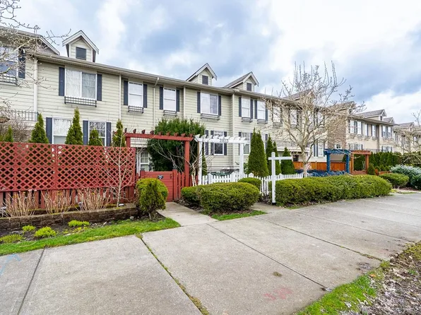 21123 80th Ave, Langley, BC V2Y 0J4