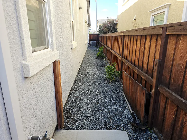 2488 Remy Cantos Dr — Photo 80