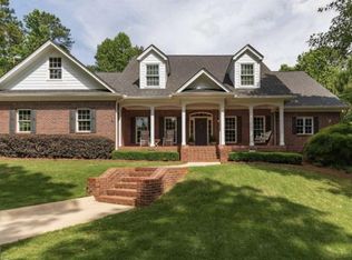 1171 Spring Lake Dr, Bishop, GA 30621