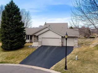 5016 Oxborough Gdns, Minneapolis, MN 55443