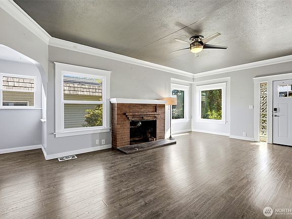 5th image of 3516 Hoyt Avenue