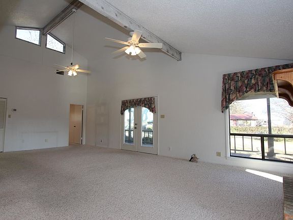 3rd image of 436 Pecan Creek Dr