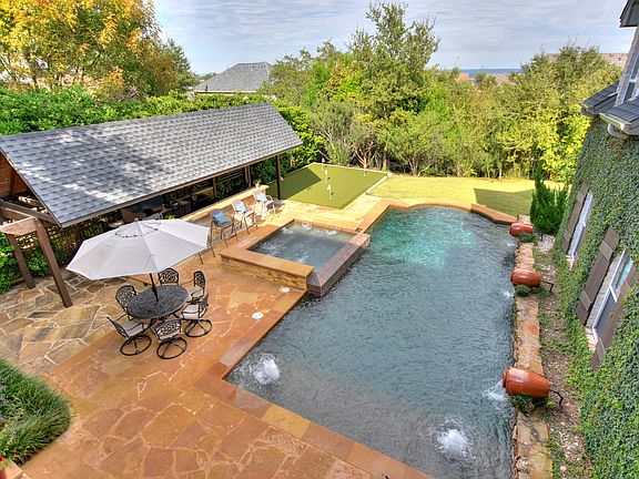 Heated Saltwater Pool & Spa