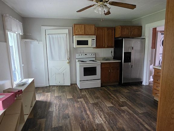 5th image of 340 Hanson St