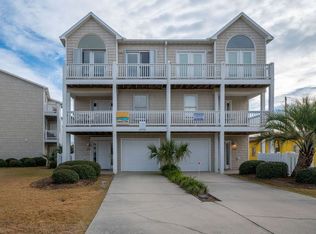 334 N 3rd Ave, Kure Beach, NC 28449