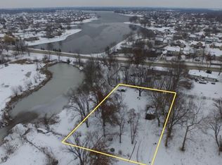 1307 N Mullen St, Raymore, MO 64083