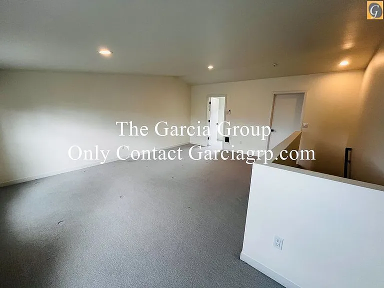 3025 SE Division St — Photo 19